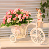 1 Macetero Elegante de Bicicleta Blanca con Cesta de Enredadera Rosa - Decoración Plástica Estilosa para Hogar, Ideal para Sala, Escritorio o Librería | Perfecto para Supermercados y Ramos, Adorno de Bicicleta