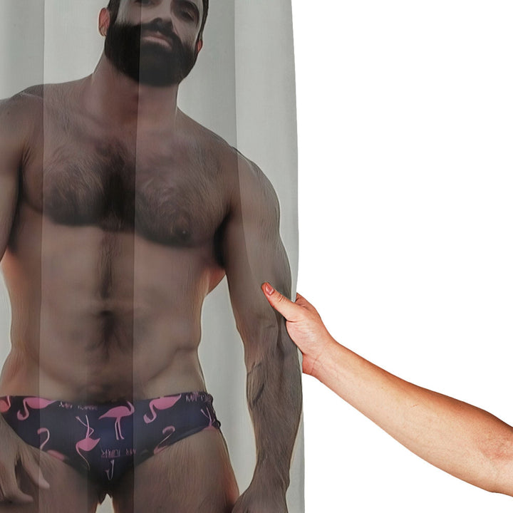 Diseño de cortina de ducha artística inspirada en hombres musculosos, con una cortina de baño removible.