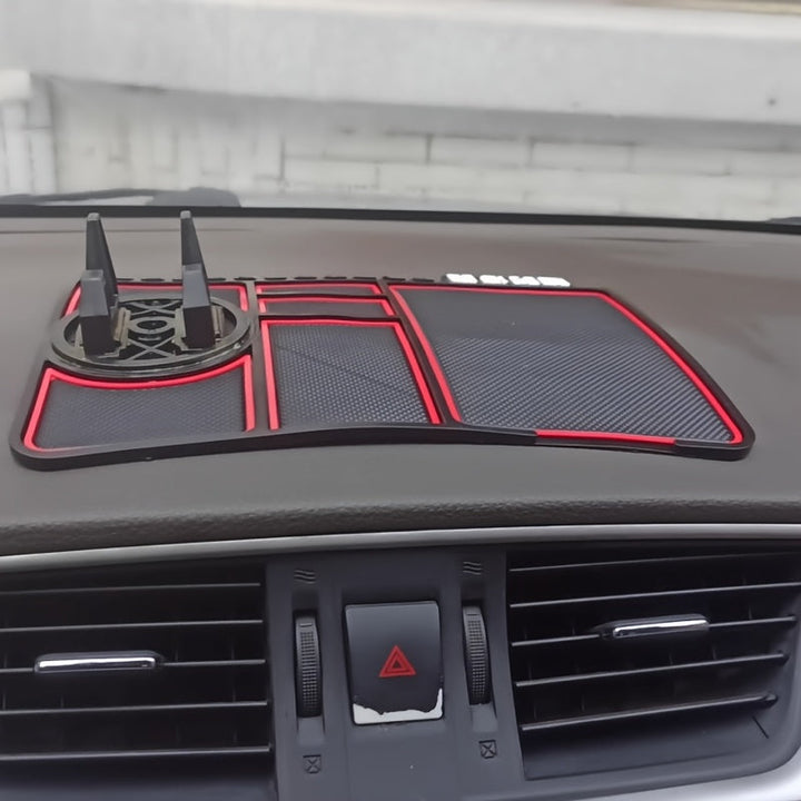 Soporte para Teléfono de Tablero del Coche con Placa de Matrícula Temporal y Aromaterapia, Base Antivibración Universal, Alfombrilla Antideslizante Compatible con 4 en 1