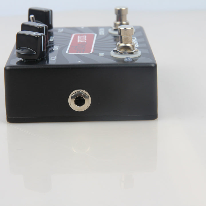 GOKKO Pedal de Bajo - Efecto Fuzz Octava Alta con Doble Interruptor (Encendido/Apagado), Control de Voltaje, True Bypass, Alimentación USB, Construcción en Aluminio Resistente para Bañistas y Guitarristas Eléctricos - GK-31, Grabación de Estudio, Calidad