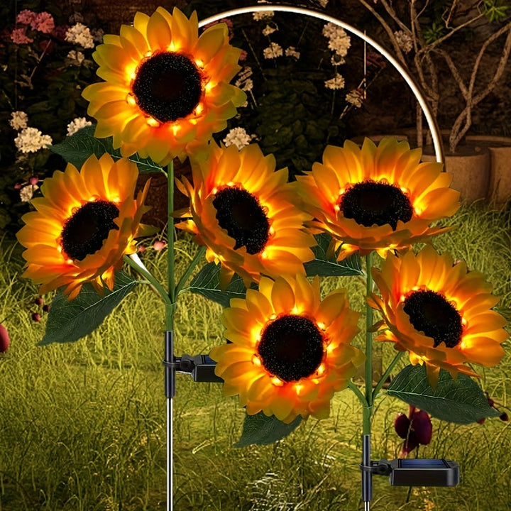 Linterna de césped artificial con girasol solar de 3 cabezas para jardín exterior, decoración con lámpara LED solar para terraza, jardín y patio, ideal para Halloween y Acción de Gracias