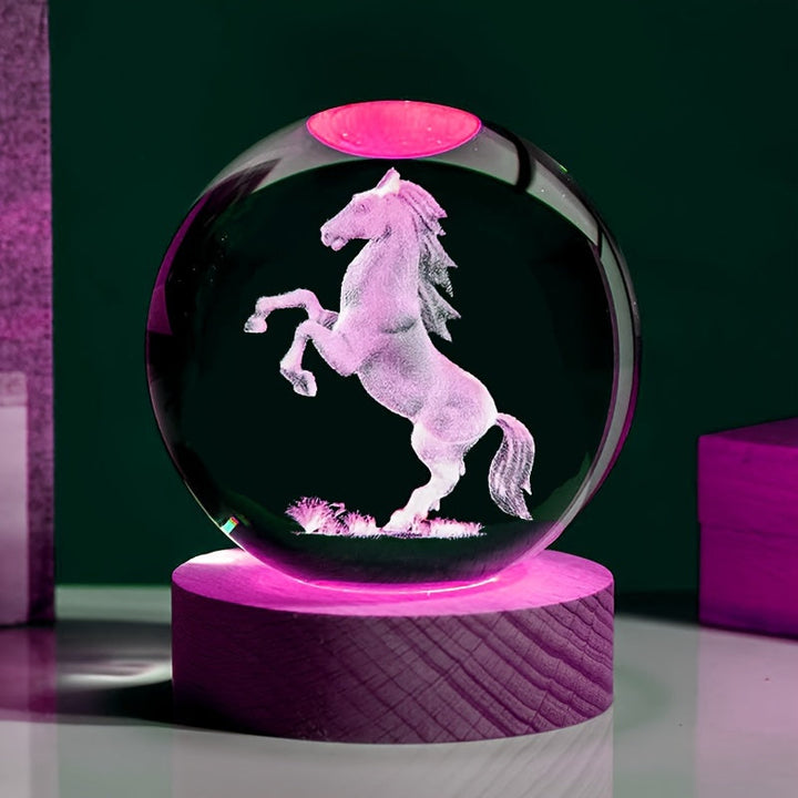 1 Pieza, Cristal Con Diseño De Caballo Grabado Con Láser 3D Con Base De Luz LED De Madera, Adorno De Decoración Del Hogar, Bola De Cristal De Luz Nocturna