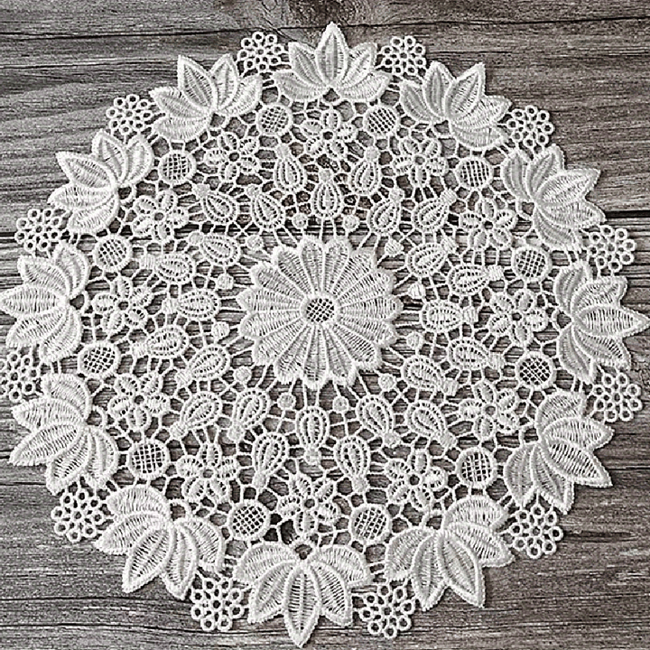 Juegos de Manteles Redondos Europeos de Lujo Resistentes al Calor - Alfombrillas Premium de Poliéster para Platos Calientes, Decoración Elegante para Comedor, Posavasos y Lámparas