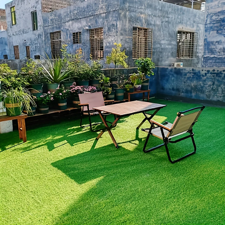 Juego de 4 Alfombras Artificiales de Césped Grande, Área Total 400cm x 50cm, Material Plástico Duradero, Adecuado para Interior y Exterior, Césped Sintético Amigable con Mascotas – Elección Ideal para Jardines, Balcones, Patios, Piscinas y Decoración Hot