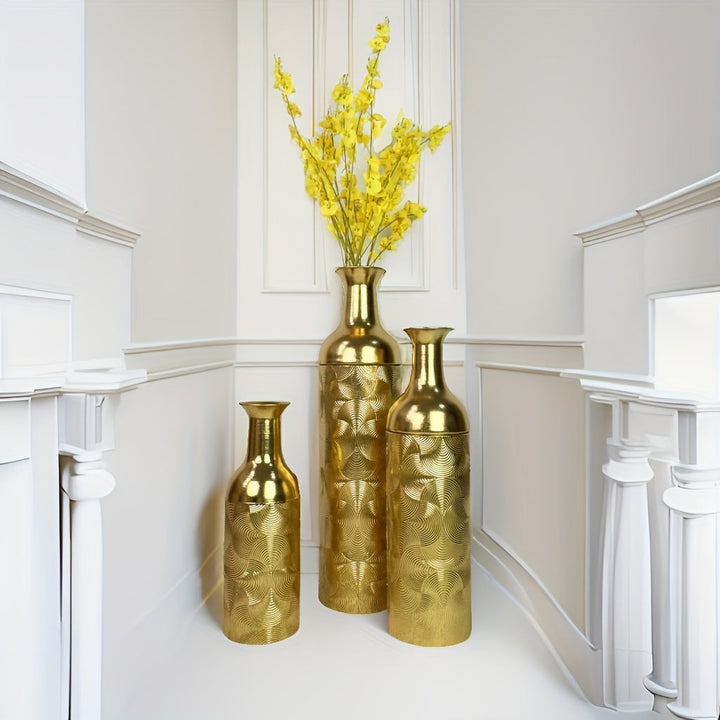 3 modernos jarrones de suelo de metal decorativos de lujo dorado con un toque de alta gama adecuados para flores artificiales en el hogar, hotel y oficina.