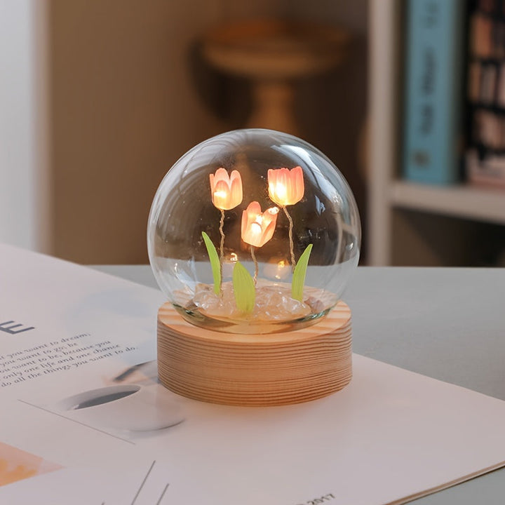 1 lámpara de mesa moderna de tulipán de vidrio soplado a mano, con patrón de flores, control de encendido/apagado, luz decorativa para habitación, incluye fuente de luz - Ideal para Día de la Madre o cumpleaños (pilas no incluidas)